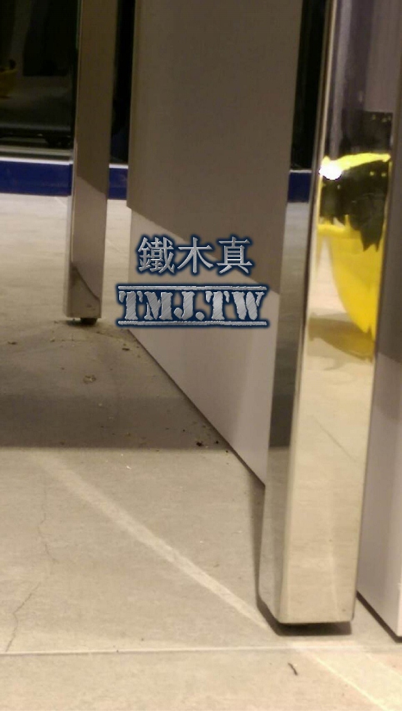 活動鐵架,訂做金屬,中島架,展示架製作